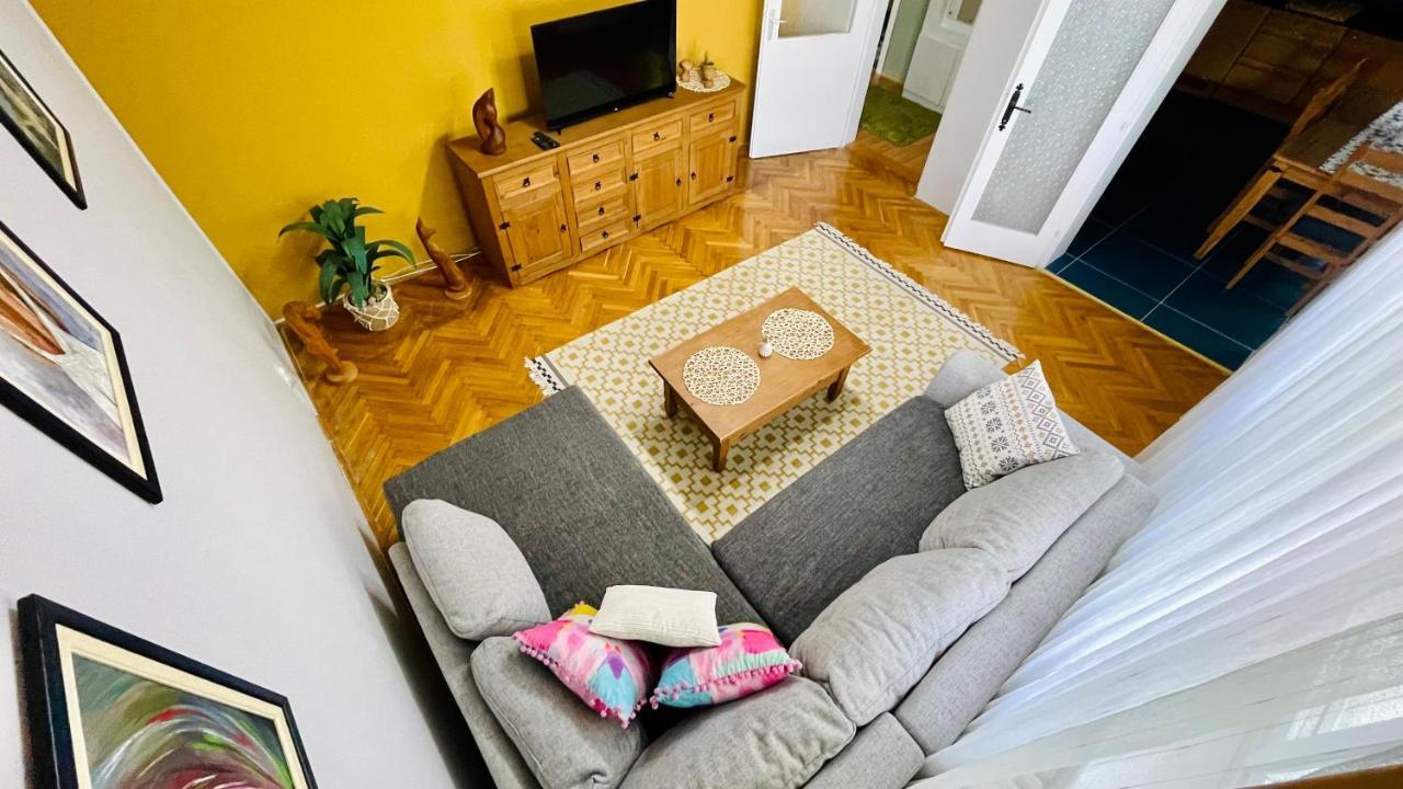 Apartman Jelena II Διαμέρισμα Σρέμσκα Μιτρόβιτσα Εξωτερικό φωτογραφία