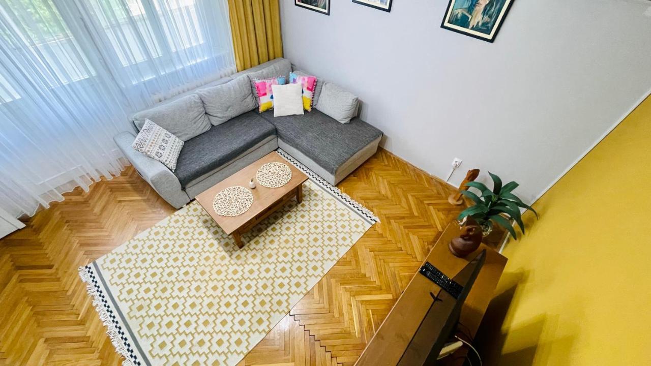 Apartman Jelena II Διαμέρισμα Σρέμσκα Μιτρόβιτσα Εξωτερικό φωτογραφία