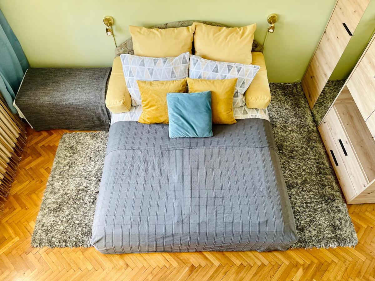 Apartman Jelena II Διαμέρισμα Σρέμσκα Μιτρόβιτσα Εξωτερικό φωτογραφία